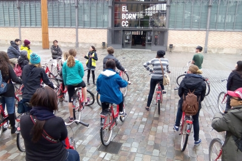 Barcelone : Tour à vélo de 3 heures avec tapas espagnolesBarcelone : 3,5 heures de visite à vélo avec des tapas espagnoles