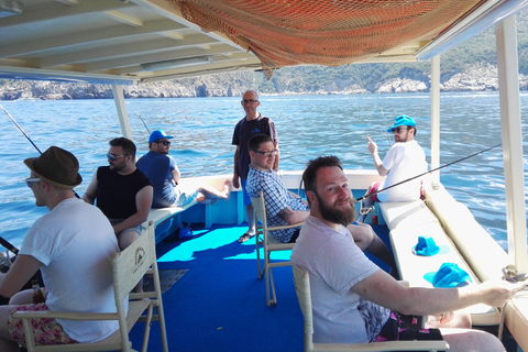 Desde Sorrento: Pesca en Capri con almuerzo