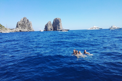 Desde Sorrento: Pesca en Capri con almuerzo