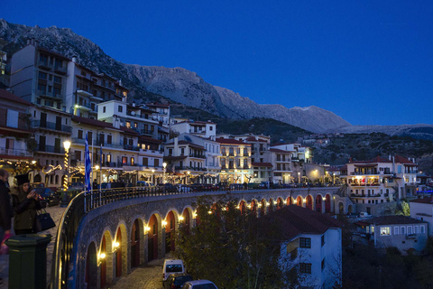 Desde Atenas: Viaje privado por carretera a DelfosTour desde el aeropuerto de Atenas