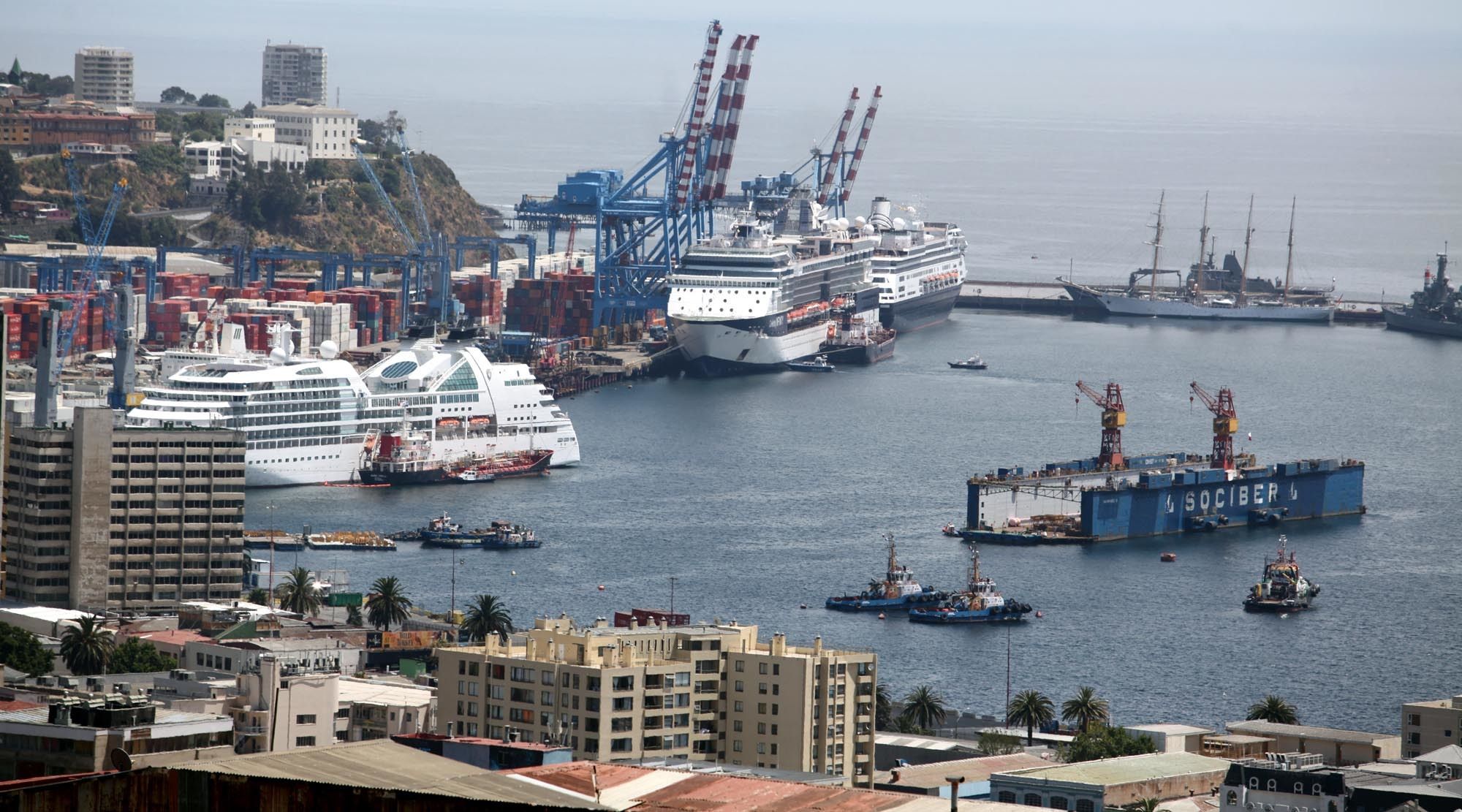 Von Santiago aus: Privater Transfer zum San Antonio Pier