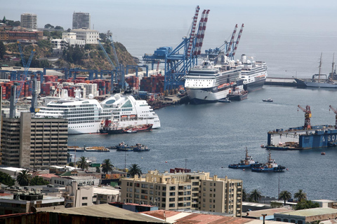 Depuis Santiago : Transfert privé vers l&#039;embarcadère de San AntonioDe San Antonio à Santiago