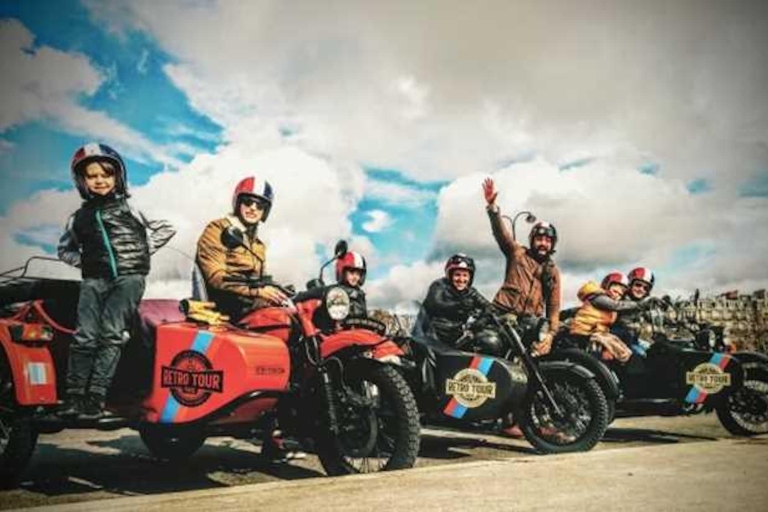 Paris: excursion classique en moto de sidecar vintage d'une heure