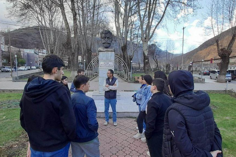 Kapan Walking Art Tour