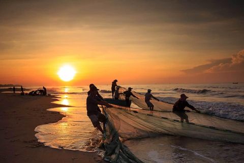 Ho Chi Minh: 2 dage i Mui Ne Beach m. solopgang i klitterne