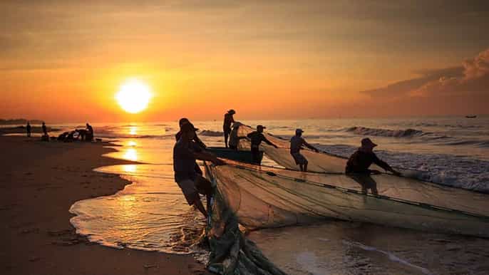 ho chi minh 2day mui ne beach tour with sand dune sunrise