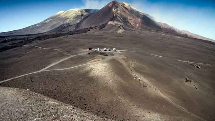 from catania/taormina mount etna cablecar 4wd tour
