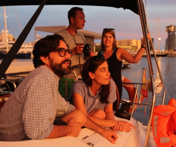Barcelona: Sunset Sailing Tour with Tapas and Open Bar