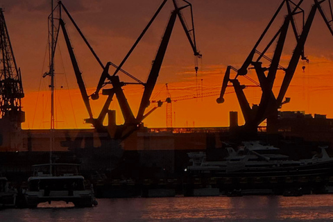 Gdansk: Guided Round-Trip Cruise to Westerplatte