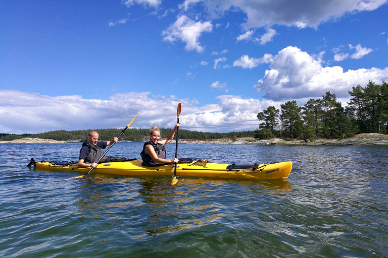 Sztokholm: Całodniowa wycieczka kajakiem po Archipelagu Sztokholmskim