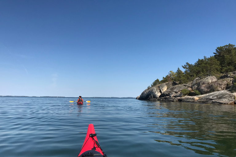 Estocolmo: Excursión en kayak de día completo por el archipiélago de Estocolmo