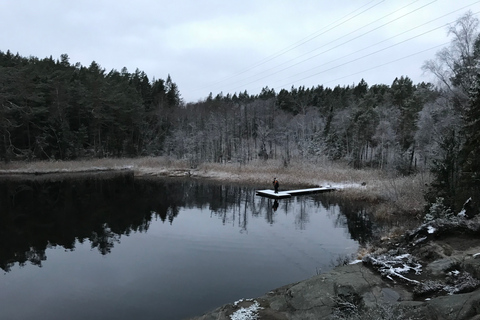 Estocolmo: caminhada na natureza no inverno com almoço na fogueira