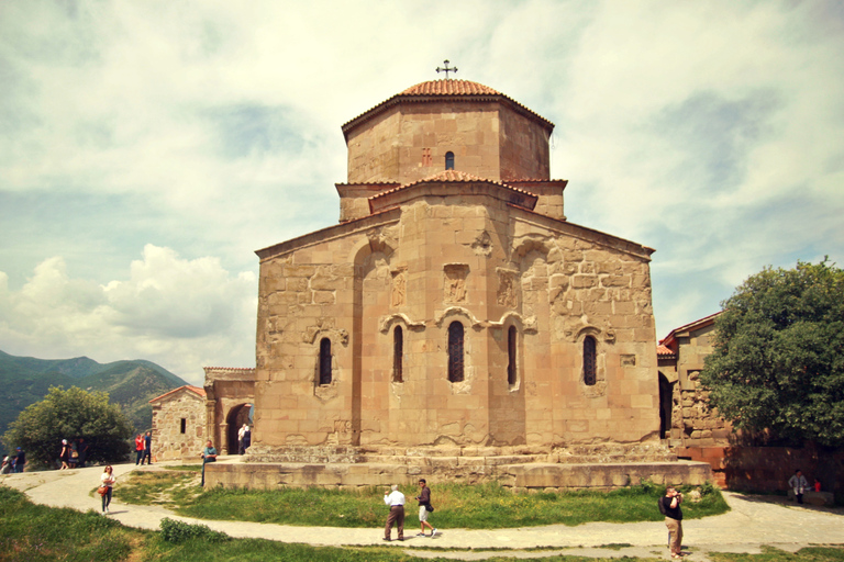 Van Tbilisi: Mtskheta, Uplistsikhe, Gori Day Trip