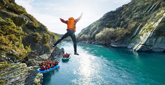 Queenstown: Kawarau River Rafting and Jet Boat Ride