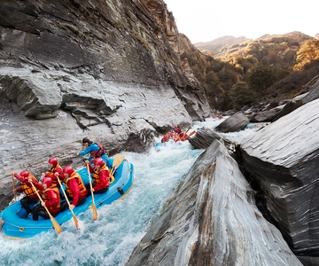 Queenstown: Shotover River Whitewater Rafting Adventure