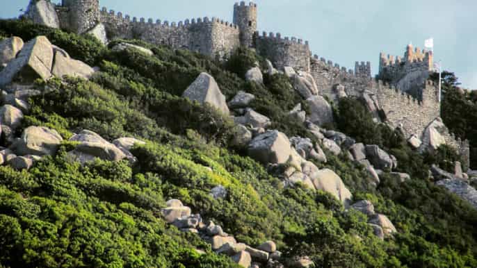 sintra legends e histórias medievais private walking tour