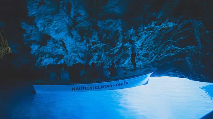depuis split journées à la grotte bleue et aux cinq îles