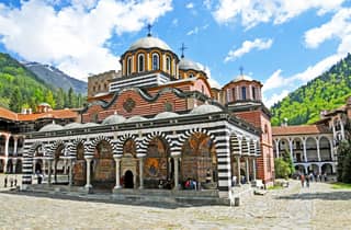 Monastero di Rila e Chiesa di Boyana o Grotta di San Ivan: tour da Sofia