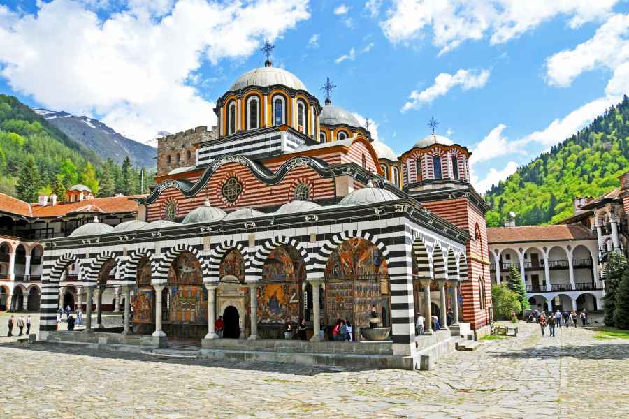 Von Sofia aus: Rila-Kloster und Boyana-Kirche Gruppentour. Foto: GetYourGuide