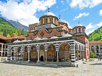Vanuit Sofia: Rila-klooster & optionele dagtour naar de Boyana-kerk