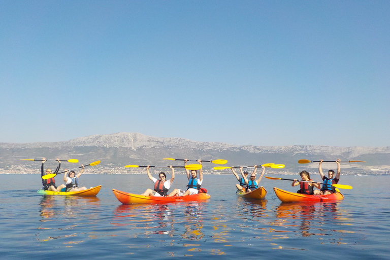 Tour guidato in kayak di 4 ore a SpalatoTour guidato in kayak di mare di 4 ore a Spalato