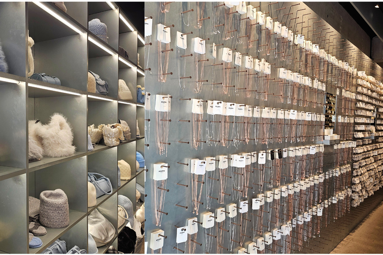 Seoul: K-Beauty Tour with Premium Clinic & Shopping