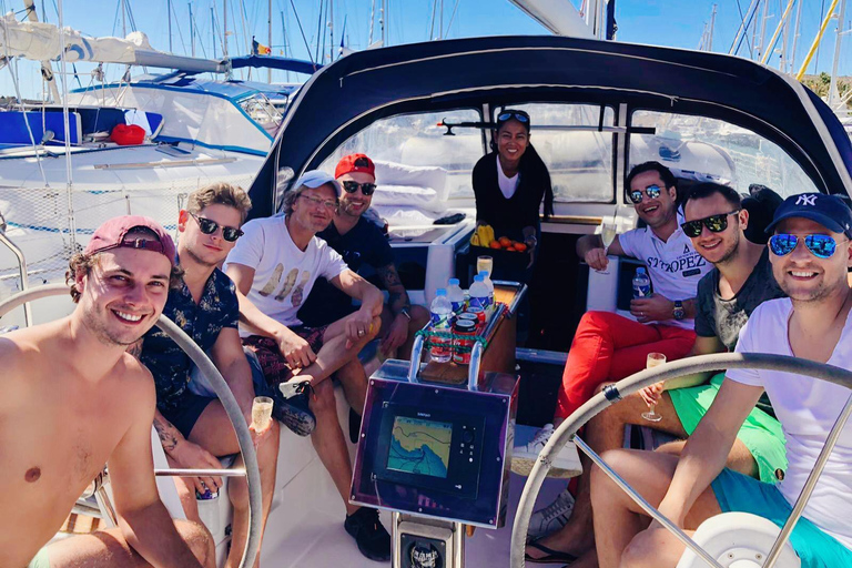Sud de Grande Canarie : croisière de luxe en yacht en petit groupeCroisière en groupe de 4 heures l'après-midi