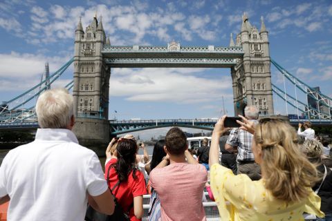 Londres : croisière touristique sur la Tamise
