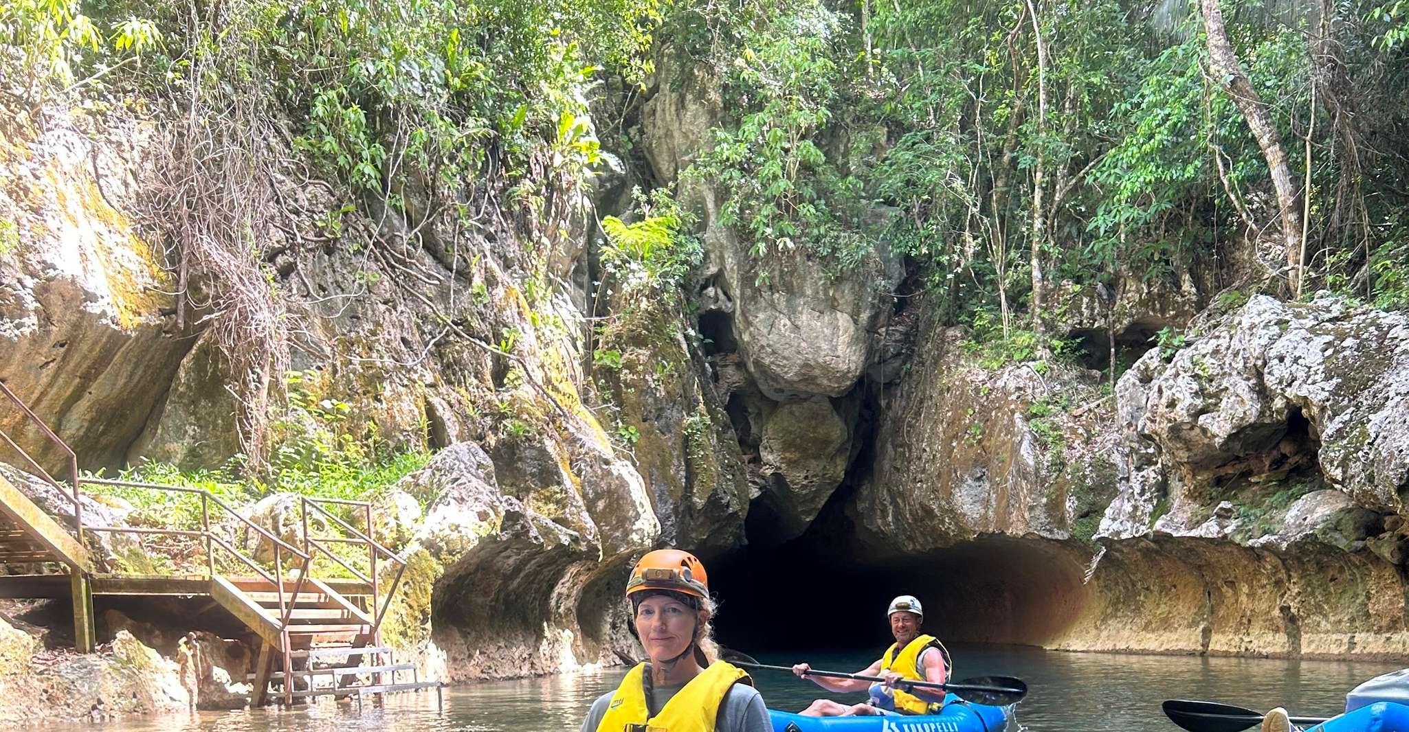 Belice, Ultimate Cave Kayaking Aventura - Hizvo