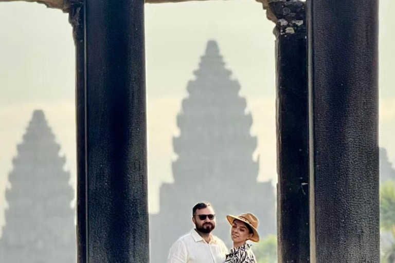 Siem Reap: Angkor Wat Private Tour with Photography & Guide Private Guided Photo Tour