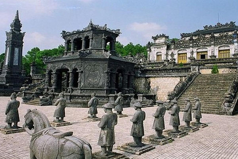 Tour di un giorno di Hai Van Pass e Hue da Hoian-Danang | Vietnam