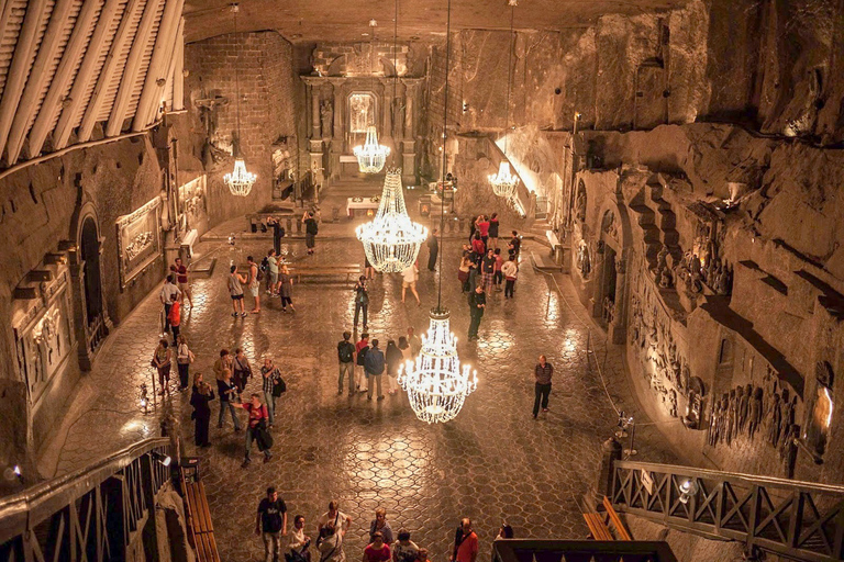 Cracovia: Tour guidato della miniera di sale di WieliczkaTour di gruppo standard in inglese