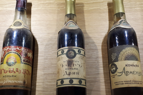 Fabbrica di Brandy di Yerevan: Tour di degustazione del brandy armenoYerevan: degustazione di cognac armeno