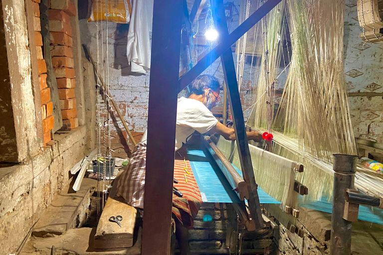 The Weavers Life in Kashi