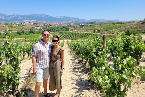 Visite semi-privée de La Rioja et de 3 vignobles de première qualité depuis Bilbao