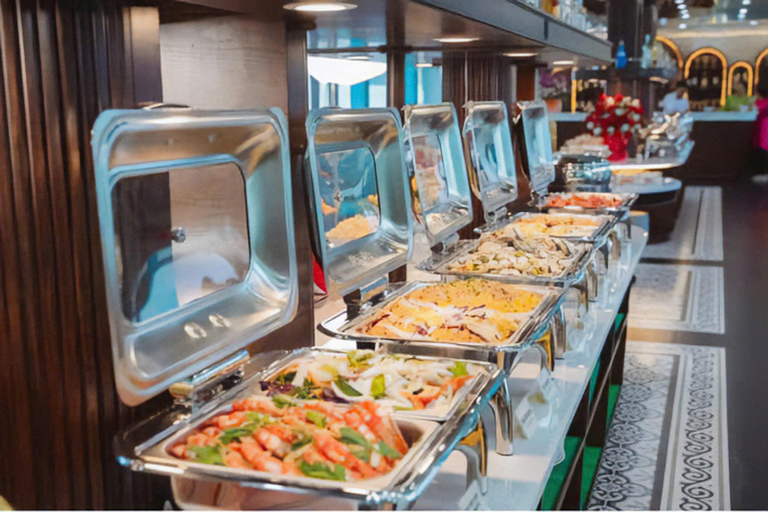 Hanói: Cruzeiro de 5 estrelas na Baía de Halong com almoço, jacuzzi e festa