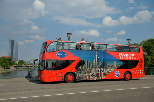 Frankfurt: Hop-On, Hop-Off Skyline City Tour