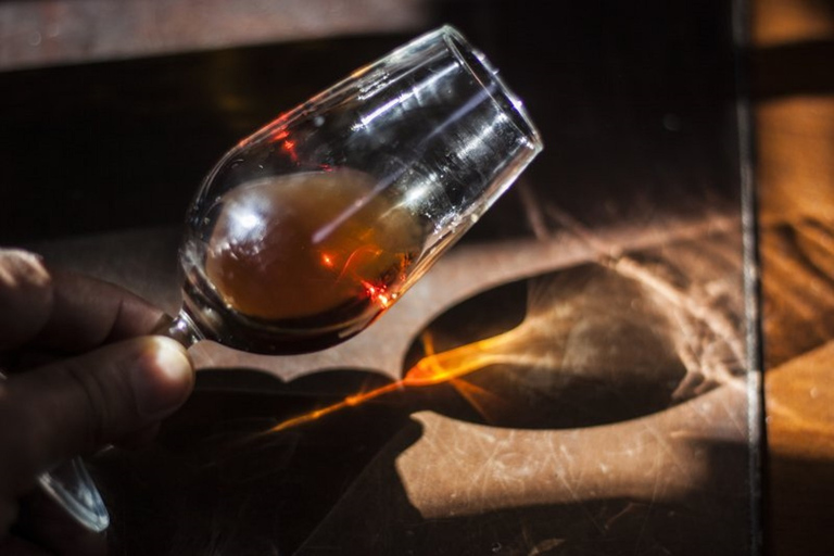 Seville: Food Tour with 10 Tastings of Tapas, Ham, Churros