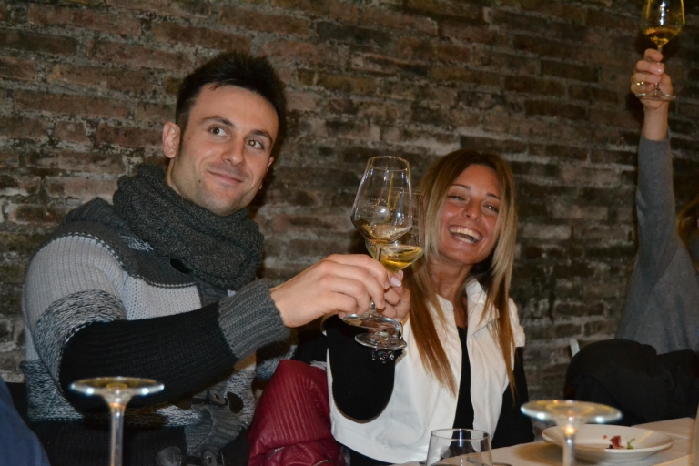 De Rome: Dégustation de mets et vins dans une cave médiévale