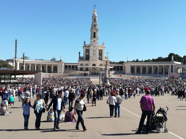 Из Порту: частный тур на целый день по Фатиме и Коимбре