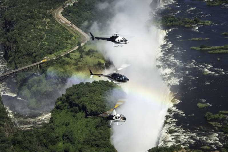 Cascate Vittoria: volo in elicottero da Livingstone
