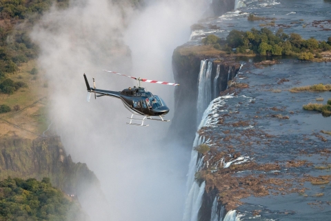 Livingstone : découverte des chutes Victoria en hélicoptèreVol de 30 min en hélicoptère