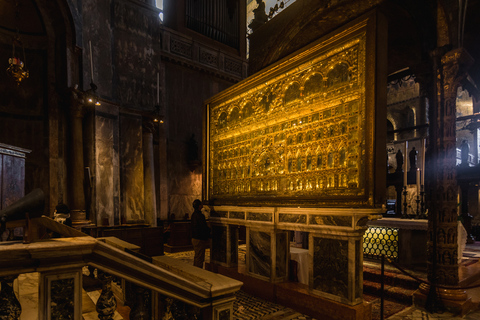 Venezia: gondola e tour guidato della basilica di San MarcoTour mattutino in tedesco