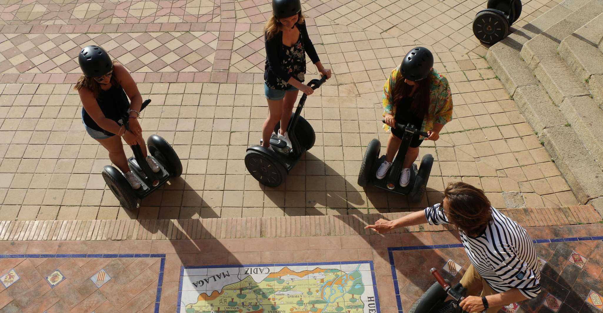 Sevilla, private oder gemeinsame historische Segway Tour - Hizvo