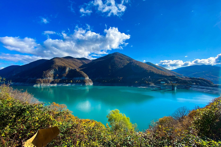 Desde Tiflis Excursión de un día a Ananuri, Gudauri y KazbegiTour guiado