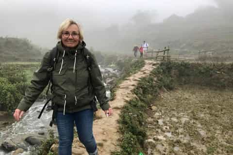 1 day group tour to ta phin village