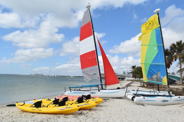 Miami: żeglarstwo dla kota hobbiegoHobie Fala