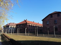 De Varsovie, Auschwitz-Birkenau Tour en voiture - Hizvo