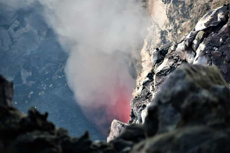 Etna Randonn E Guid E Au Sommet Et Crat Re Du Volcan Getyourguide