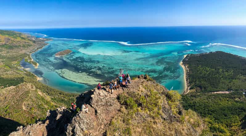 Mauritius Gefuhrte Tour Auf Den Berg Le Morne Brabant